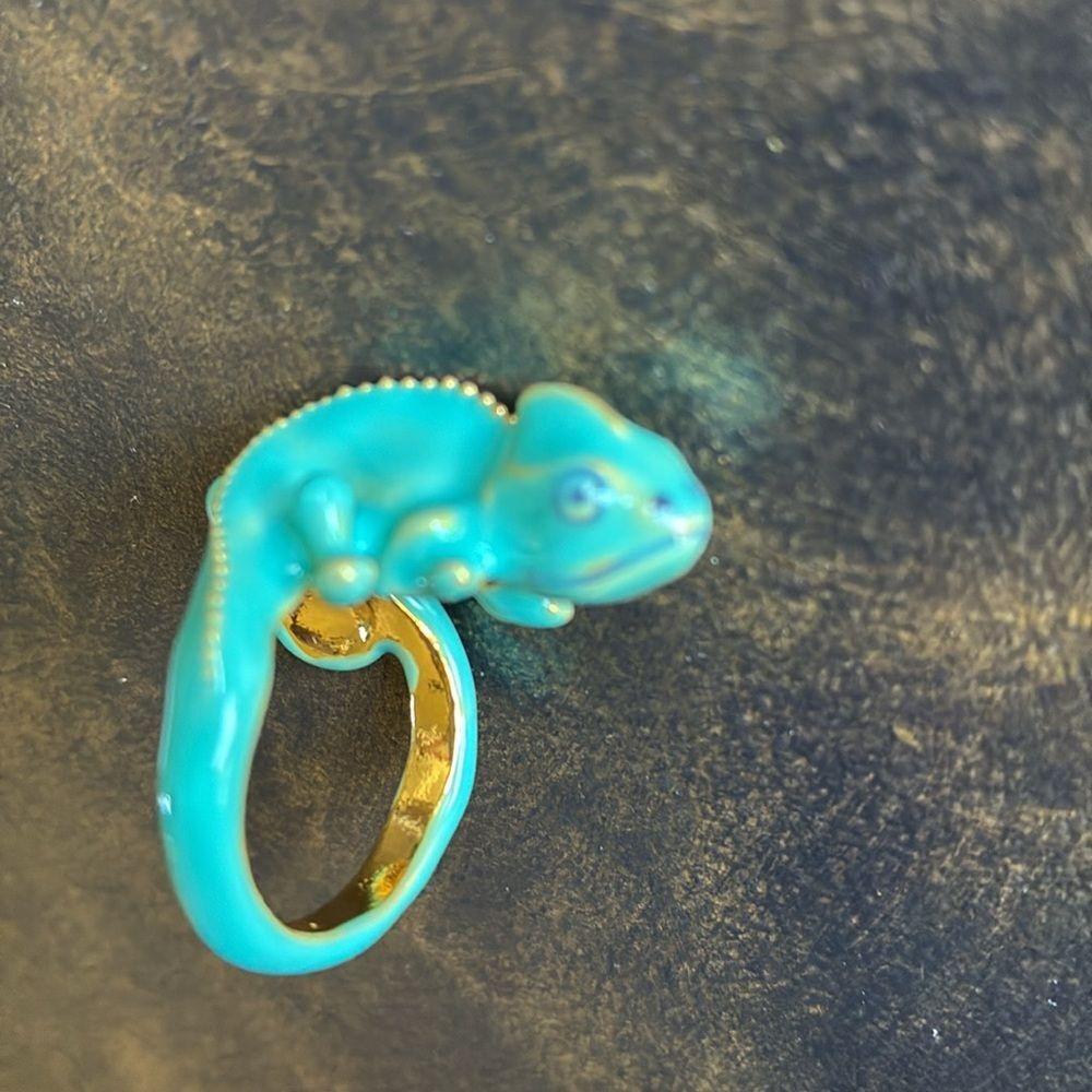 NWT Aqua/gold metal enameled chameleon ring Sz 5 novelty trendy unique gothic - Picture 5 of 9